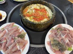 -南渝食府.墨脱石锅松茸鸡