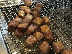 雪花肉粒-肉甲韩国木炭烤肉(新壹街1店)