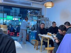 -郑记•不夜城烧烤•龙虾•虾蟹(黄鹤楼店)