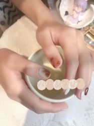 -VIVI BEAUTY  美甲美睫皮肤管理中心