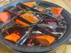 -正南齊北重庆老火锅(光华村直营店)