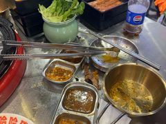 -哈哈碳都·牛肋条无限自助烤肉(宝龙店)