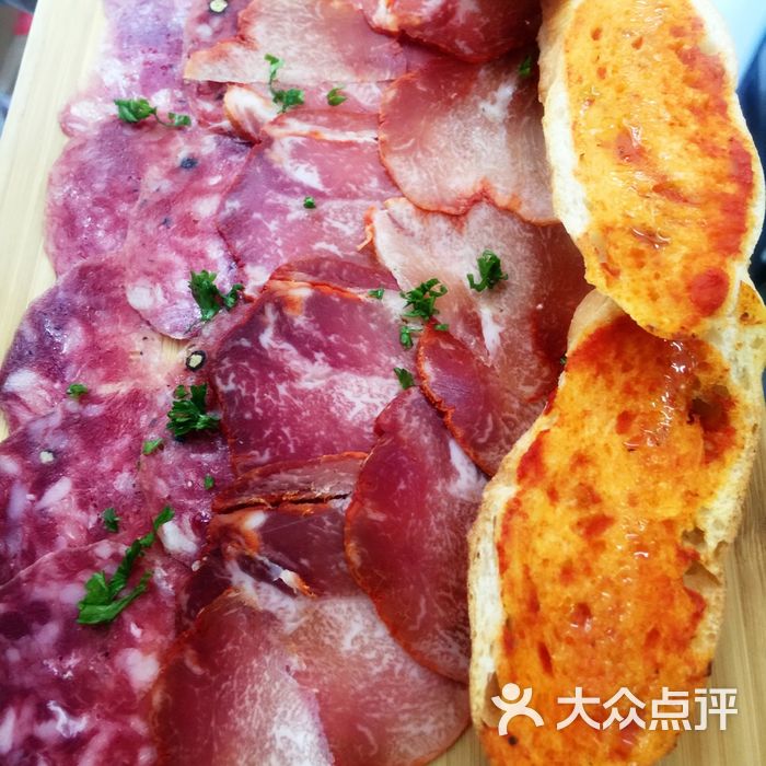 hola 西班牙餐厅伊比利亚火腿拼盘图片-北京西餐-大众点评网