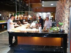 自助取餐区-九寸花汀海鲜烤肉自助(中东迪克店)