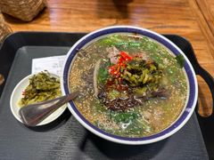 -云阿蛮云南生烫牛肉米线(奉贤路店)