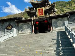 -冕宁灵山寺