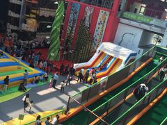 -蒙特利亲子乐园