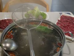 -唔品潮汕自助牛肉火锅(洪文店)