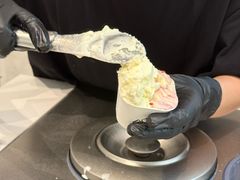 -喜茶(上海打浦桥日月光gelato lab+店)