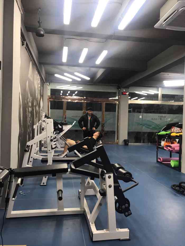 阿瑞斯健身工作室-"棒棒哒!家附近新开的健身房,开心,器.