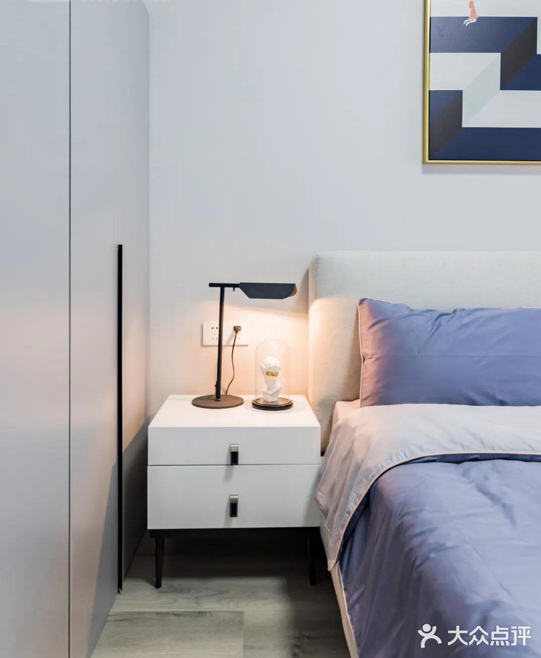 搭配北欧风格家具,打造出简约而温馨舒适的家居空间