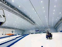 -哈尔滨热雪奇迹