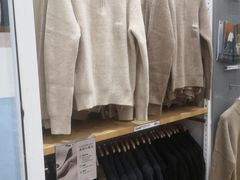 -优衣库(深圳万象天地旗舰店)