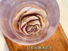 冠军玫瑰冰奶茶-柠檬树茶餐厅(海雅缤纷城店)