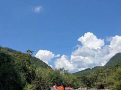 -龙潭峡谷漂流