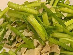 -南京金牛湖巨碗鱼头