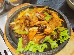 -臻牛烤肉