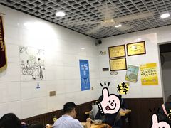 大堂-覃肥叔桂林米粉(粮道街店)