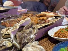 -蚝堡海鲜·威海菜·海肠捞饭·烧烤·亚洲吃蚝公司(幸福门店)