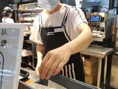 -肯德基(虹桥高铁店)