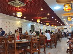 大堂-九尺赵老四鲜鹅肠火锅