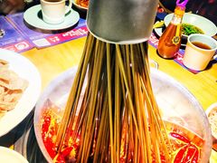 -耍哥串串香(香月湖店)