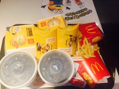 -麦当劳(龙之梦购物中心店)