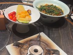 -湘力力小院·鱼汤泡饭(枫林路店)