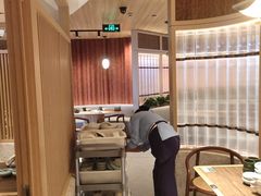 大堂-云海肴云南菜(浦江欢乐颂店)