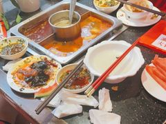 -渝利重庆火锅