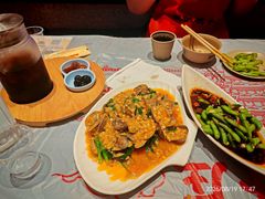 -肥肥虾庄·金牌油焖大虾(杨园滨江时代walk店)