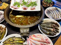 -石锅苗苗鱼(武汉首店)