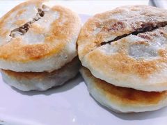 -圣河湾虾饺美食(站前店)