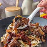 白月光非得是人吗，这碗面也可以啊！！！