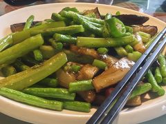 -年辉渔村·非遗传承餐厅(新丰江店)