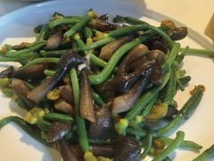 云南鸡枞菌爆黄瓜花-金鼎轩(亚运村店)