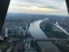-广州塔卢特斯法国旋转餐厅