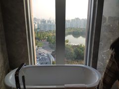 -上海宝华万豪酒店