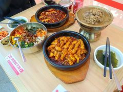 -米村拌饭(银泰中心店)