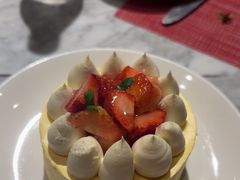 -锦厨国际自助餐厅 · 云端景观 (昆明索菲特大酒店)