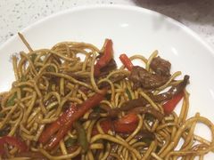 -牛吃草牛肉面(甬港南路店)