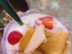 -浩海火燒雲傣家菜(芮欧百货店)