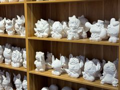 -郑在DIY·潮玩银饰绘画手作(中央大道旗舰店)