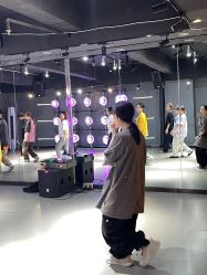 -YASAKI国际舞蹈中心