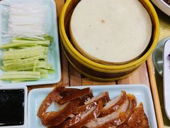 -六和聚传统烤鸭.天津菜(和平店)