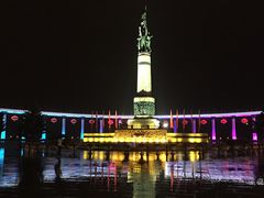 -人民防洪胜利纪念塔