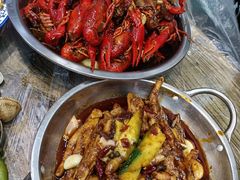 -江城燕子大排档(江汉路步行街店)