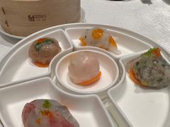 -景月阁空中食府(希尔顿酒店)