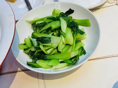 -阿瓦山寨·湘菜现炒·剁椒鱼头王(咸阳总店)