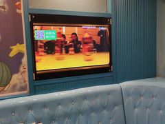 -唯爱KTV聚会餐厅(仙林东城汇店)
